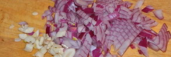 каннелони с острым томатным соусом