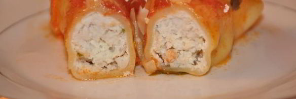 каннелони с острым томатным соусом