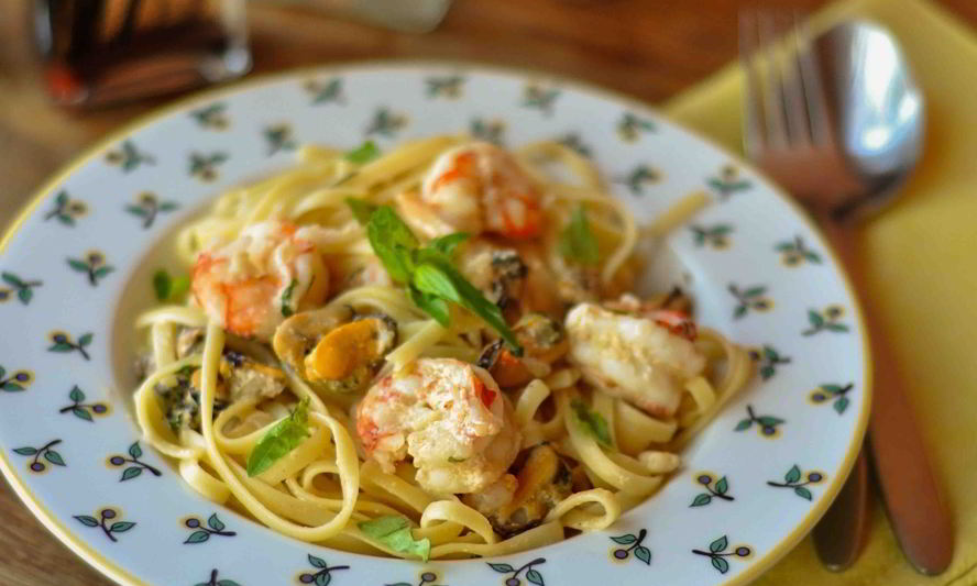 Рецепт пасты с морепродуктами в сливочном соусе