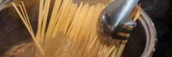 паста с морепродуктами в сливочном соусе