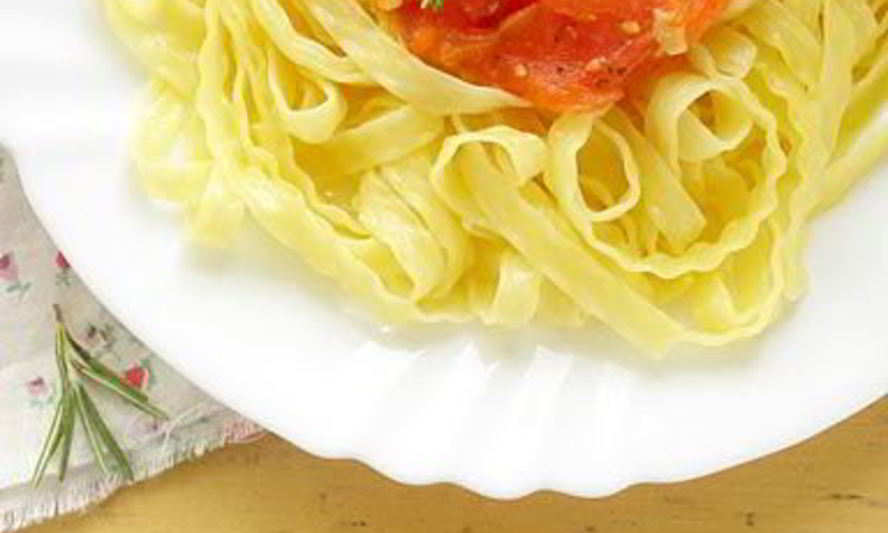 Рецепт пасты с томатным соусом и розмарином