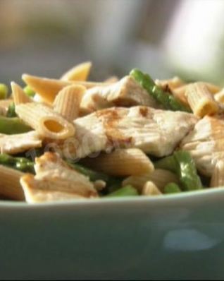 Паста со спаржей и индейкой