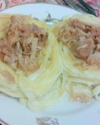 Спагетти-гнезда с мясом