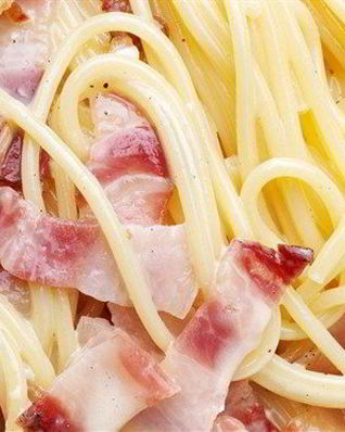 Спагетти карбонара с копченой корейкой