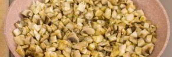 спагетти с грибным соусом