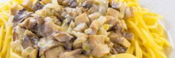 спагетти с грибным соусом