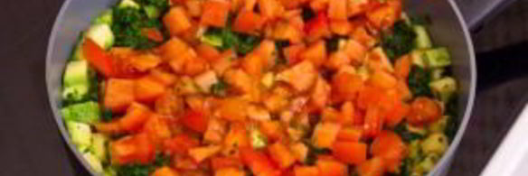 спагетти с кабачками и шпинатом