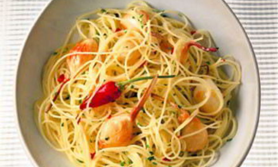 Рецепт спагетти с жареным чесноком