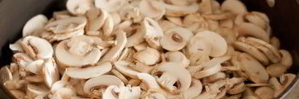 спагетти со сливочно-грибным соусом