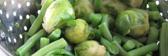 японская лапша с овощами и омлетом