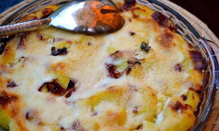 Рецепт манных ньокков по-римски, запеченные под соусом бешамель