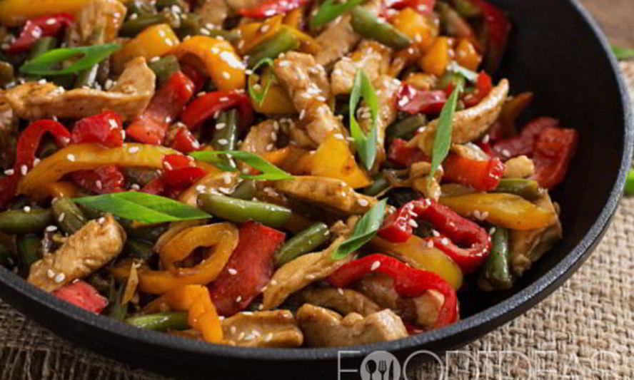 Рецепт куриного филе с овощами в остром ароматном соусе