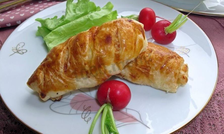 Рецепт куриного филе в слоенома тесте