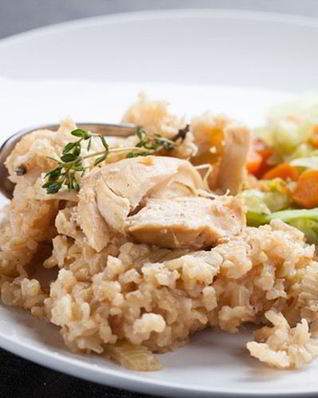 Курица с капустой и рисом