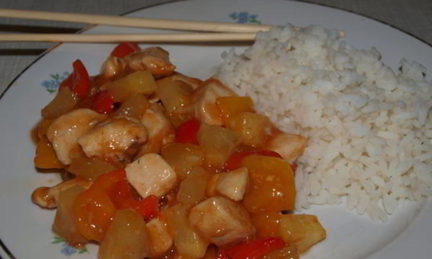 Рецепт курицы с перцем и ананасами в кисло-сладком соусе