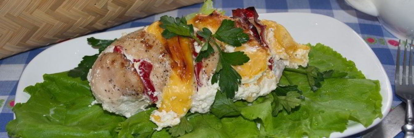 Мясо под сметанным соусом в духовке