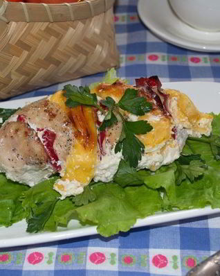 Мясо под сметанным соусом в духовке