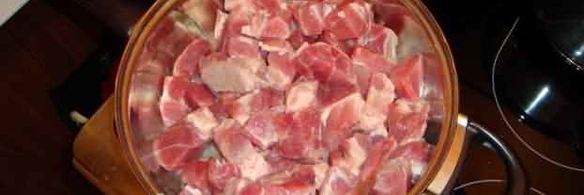 мясо в сырном соусе