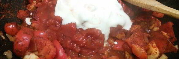 паприкаш с мясом и ньокками