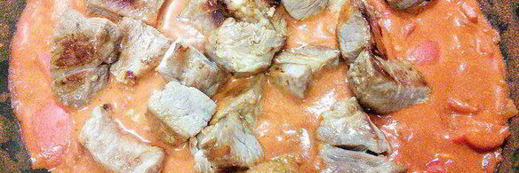 паприкаш с мясом и ньокками