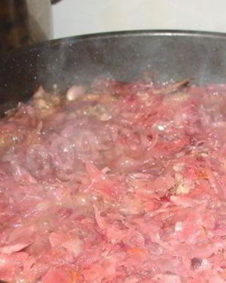 Утка тушеная с квашеной капустой