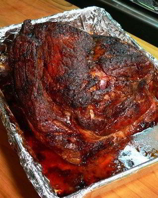 Запеченное мясо в духовке