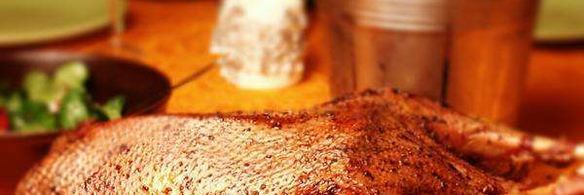 запеченный гусь с фруктами