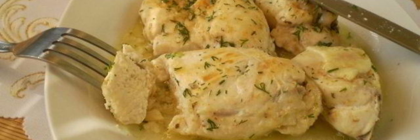 Жареное мясо кусочками на сковороде