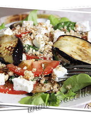 Баклажаны с помидорами и сыром