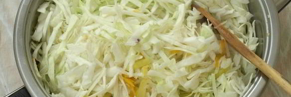 капуста тушеная с кабачками