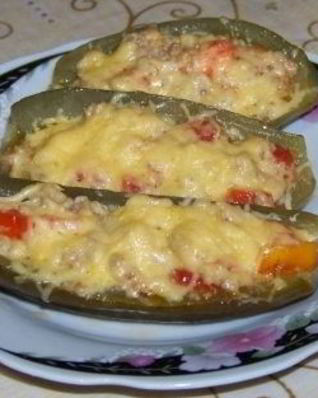 Огурцы, фаршированные мясом