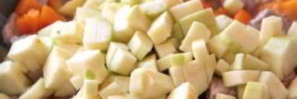 овощи, тушенные со свининой