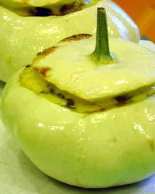 Патиссоны, фаршированные печенью