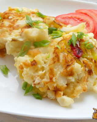 Цветная капуста с яйцами на сковороде