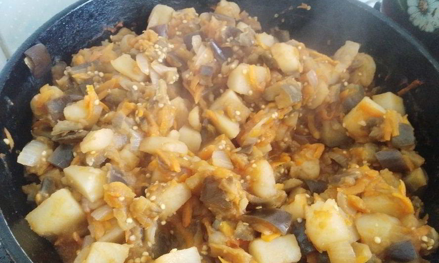 Рецепт тушеной картошки с овощами