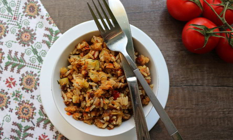 Рецепт тушеных кабачков с фаршем и рисом