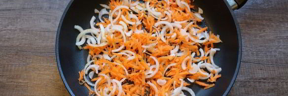 тушеные кабачки с фаршем и рисом