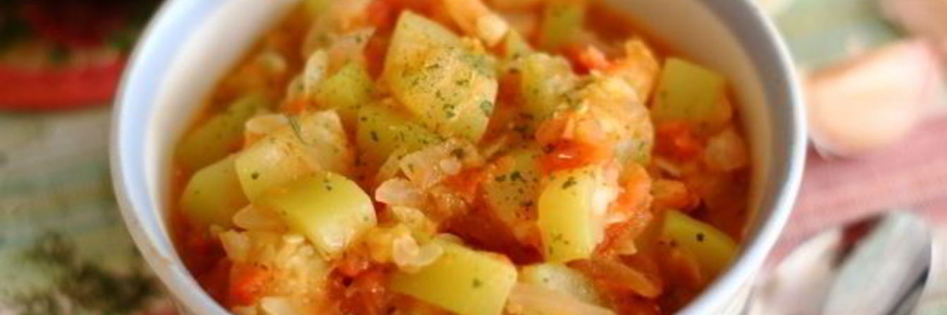 Тушеные кабачки с помидорами