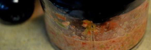 зеленая фасоль со свежим томатным чатни