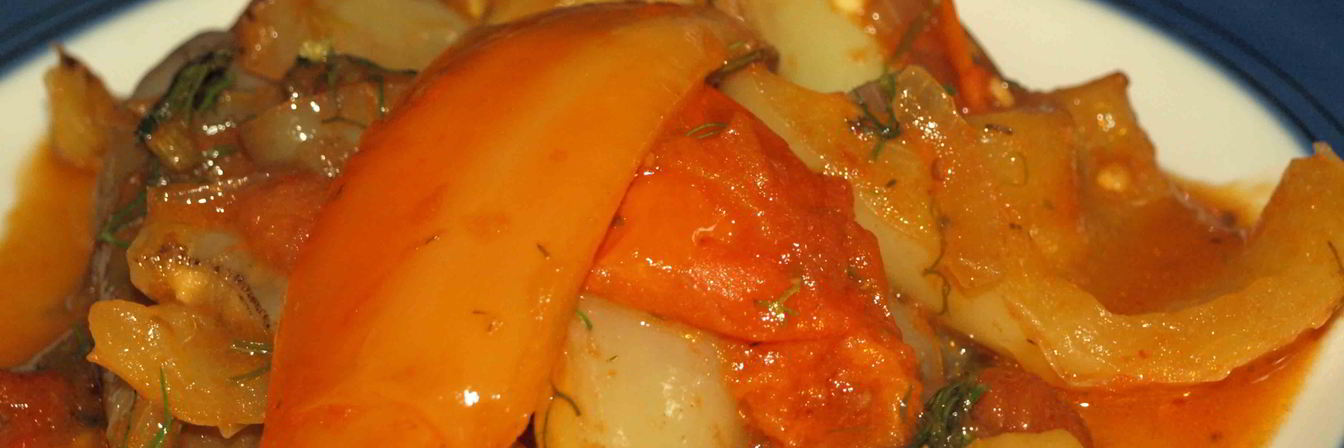 Жареный болгарский перец с помидорами