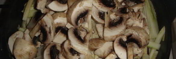 говяжья печень, тушеная с овощами