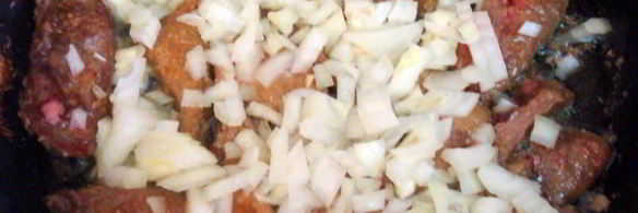 печень говяжья по-строгановски классически