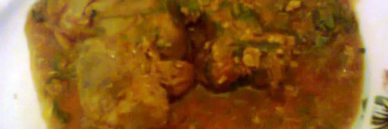 Печень куриная, тушеная вином