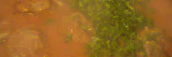 печень куриная, тушеная вином