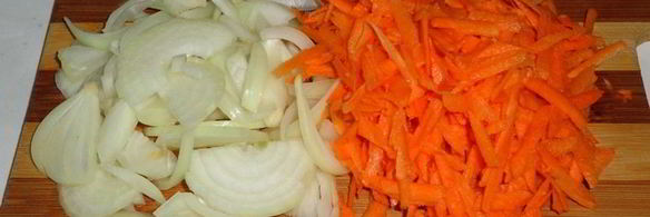 печень с кабачками в горшочке