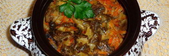 печень с кабачками в горшочке