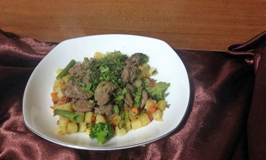 Рецепт печени с овощами за 15 минут