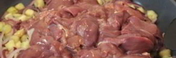 печень с овощами