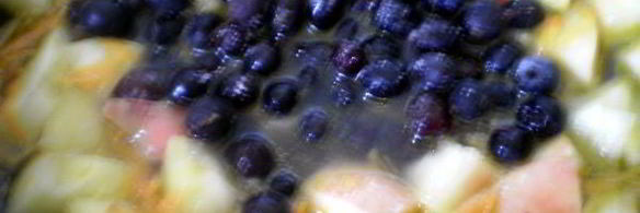 печень с яблоками и черной смородиной