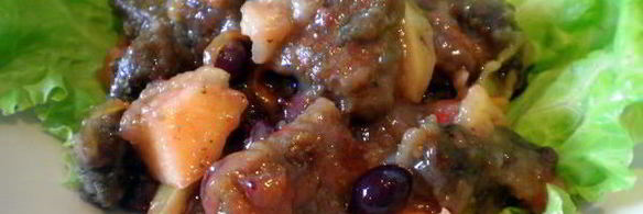 печень с яблоками и черной смородиной